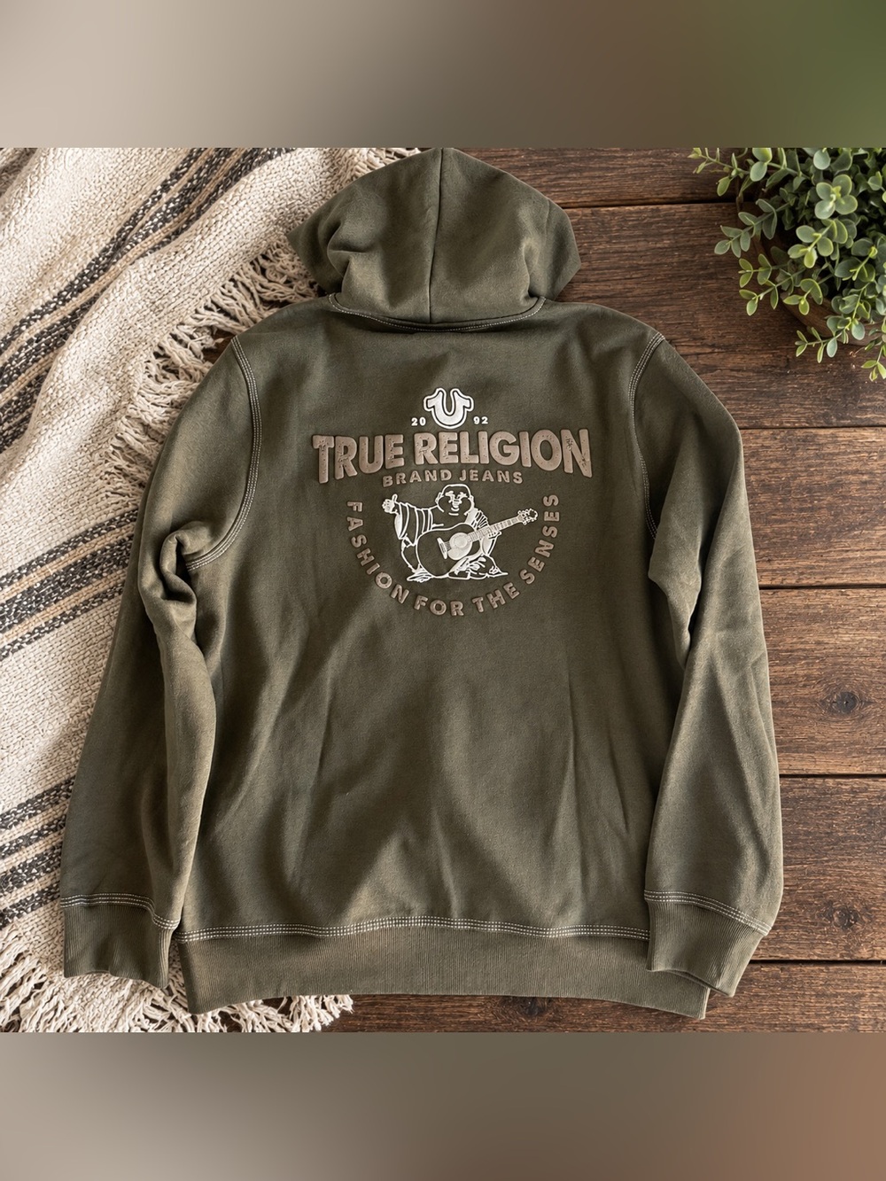 NWT Men’s True Religion Full Zip Hoodie Puff Buddha Large Small